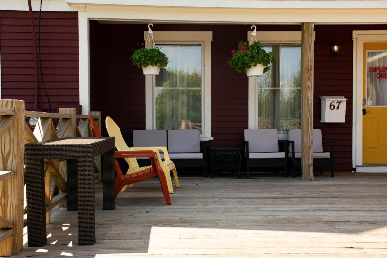 The Whitetail Inn And Suites- Lincoln Eksteriør billede