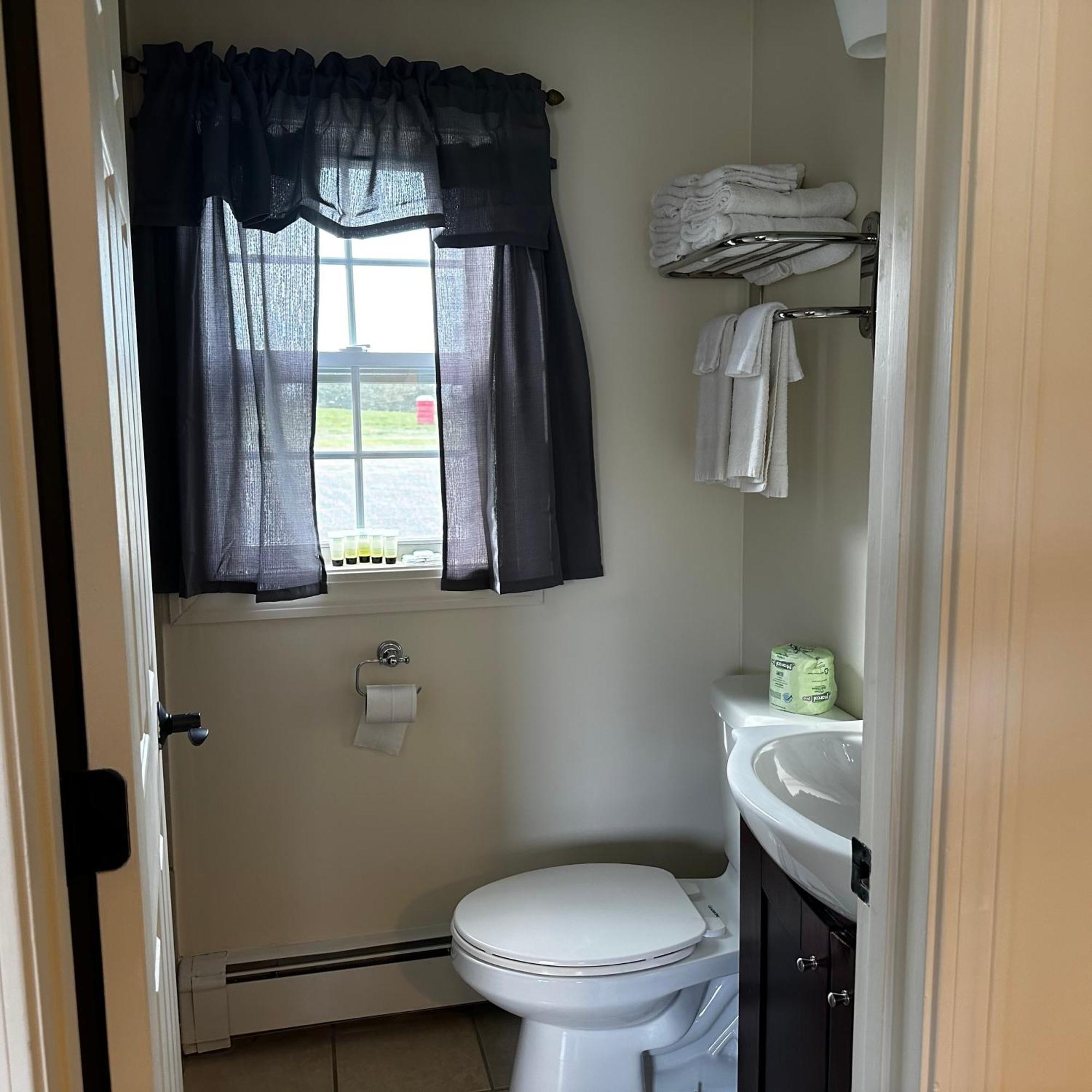 The Whitetail Inn And Suites- Lincoln Eksteriør billede